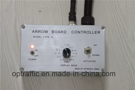 Diseño compacto, fácil montaje, actuador de 12V CC que levanta 15 25 luces, señales de flecha eléctricas para seguridad del tráfico