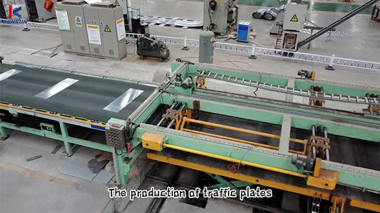 Customized Design Traffic Warning Sign Road Work Ahead Road Sign